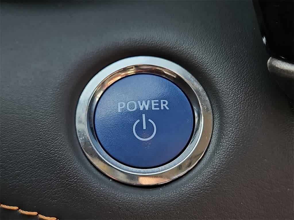 Thumbnail: 2022 Toyota Highlander - 24