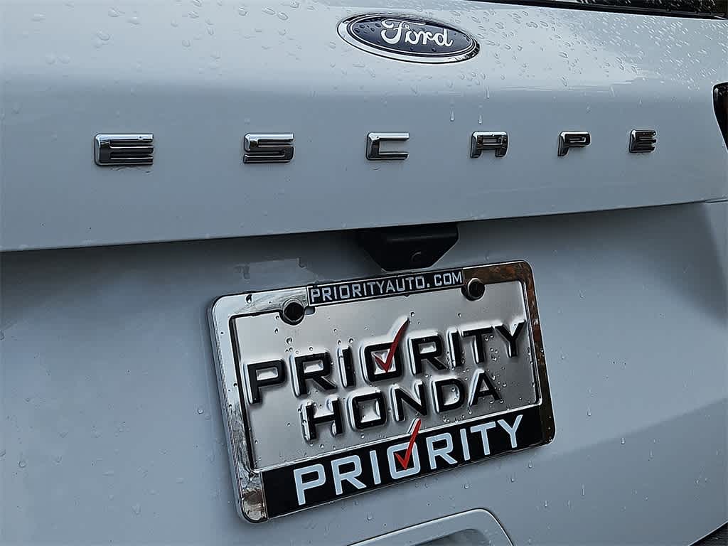 Thumbnail: 2021 Ford Escape - 25