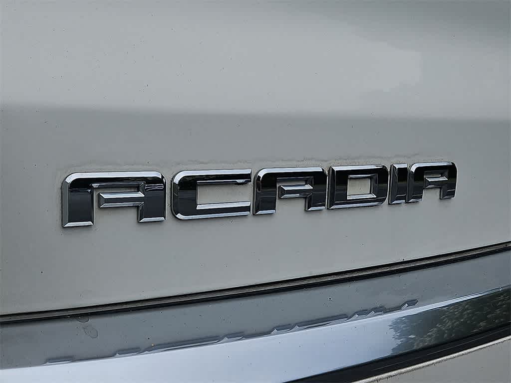 Thumbnail: 2015 GMC Acadia - 32