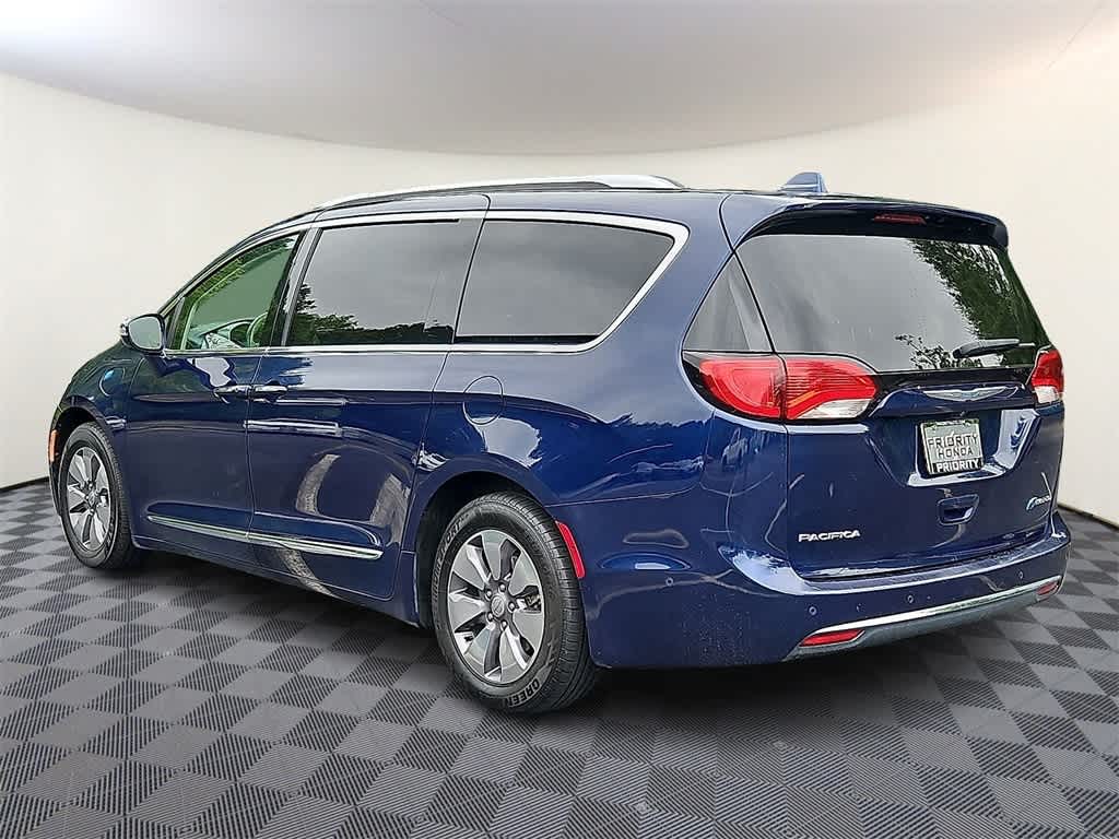 Thumbnail: 2018 Chrysler Pacifica - 6
