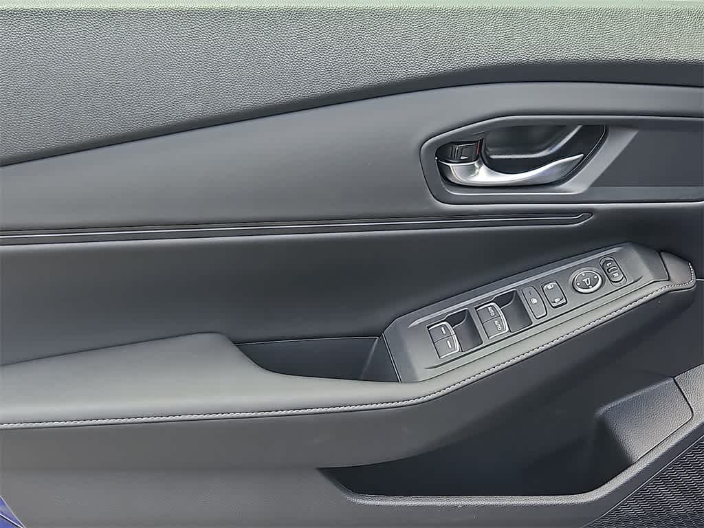 2025 Honda Accord Sport 8