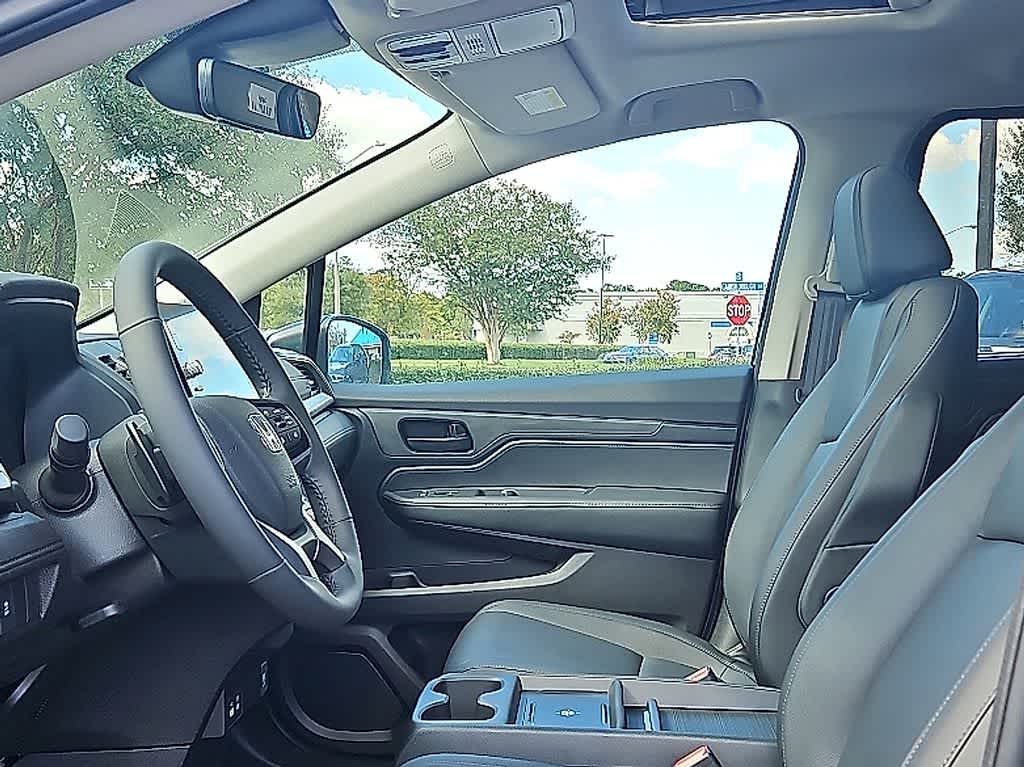 Thumbnail: 2026 Honda Odyssey - 10