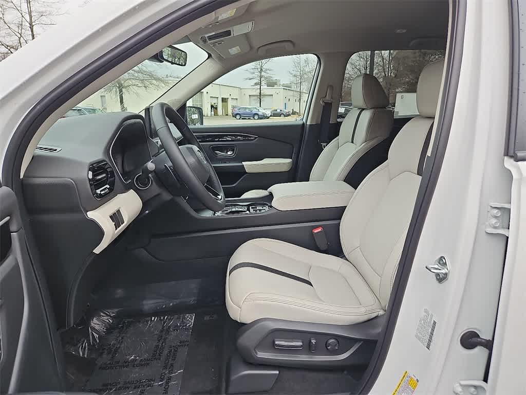 Thumbnail: 2026 Honda Passport - 9