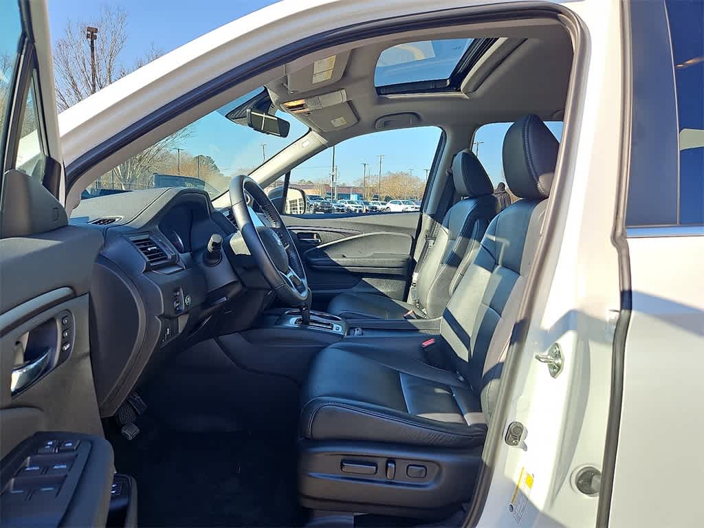 Thumbnail: 2020 Honda Pilot - 12