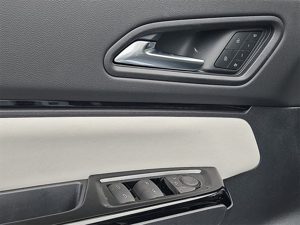 Thumbnail: 2026 Honda Prologue - 8