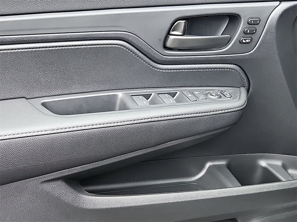 Thumbnail: 2026 Honda Odyssey - 8