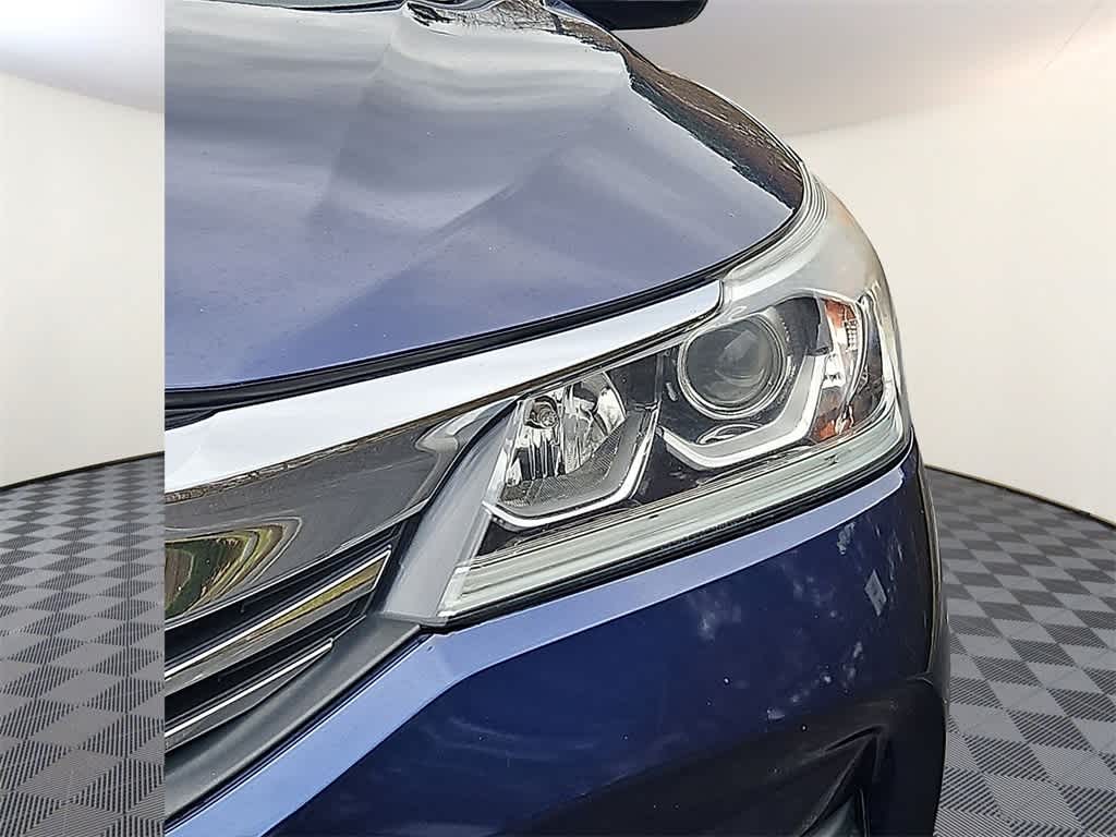 Thumbnail: 2017 Honda Accord - 8