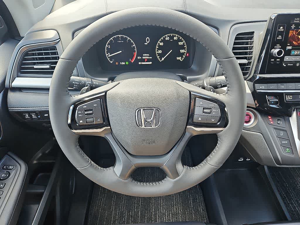 Thumbnail: 2026 Honda Odyssey - 15