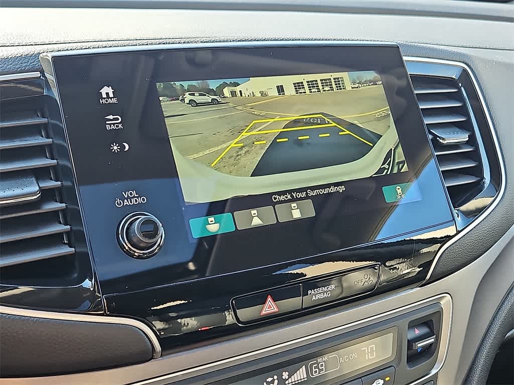 Thumbnail: 2020 Honda Pilot - 17