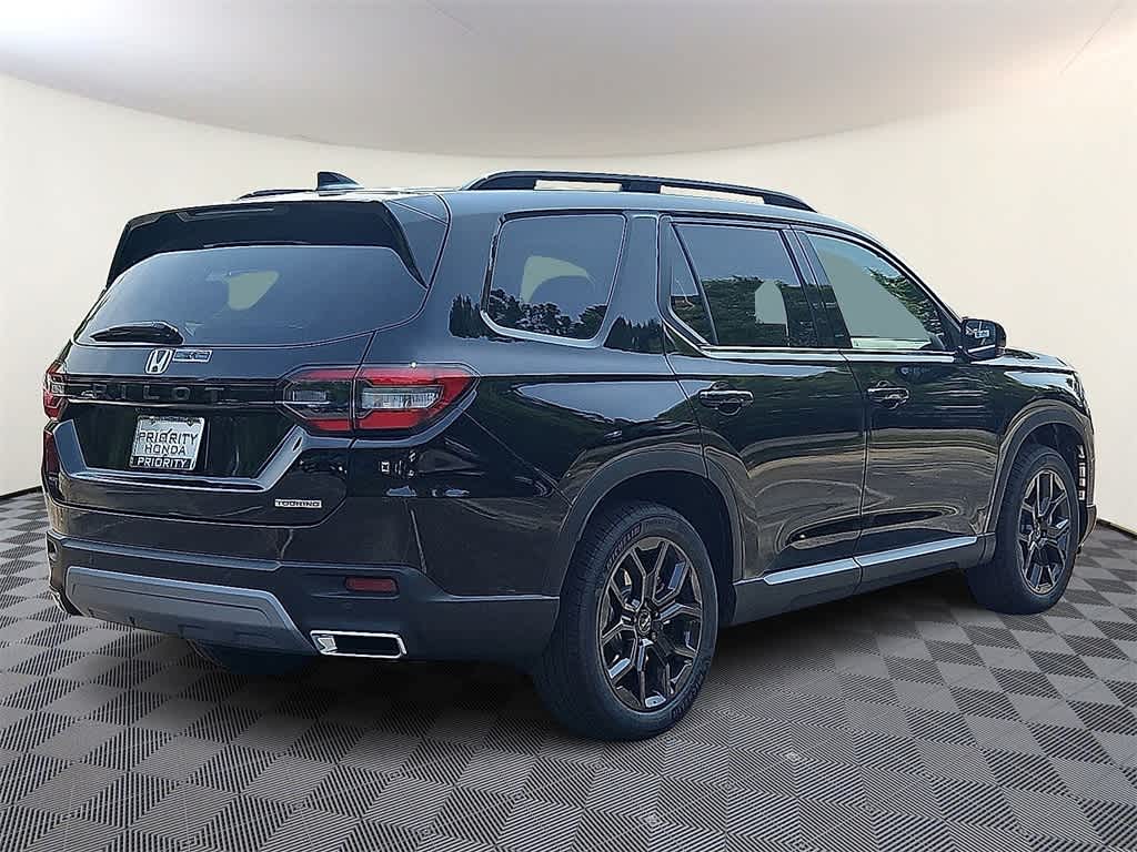Thumbnail: 2025 Honda Pilot - 3