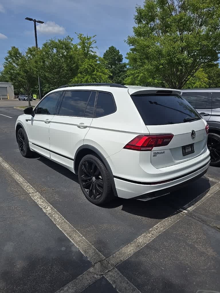 Thumbnail: 2021 Volkswagen Tiguan - 4
