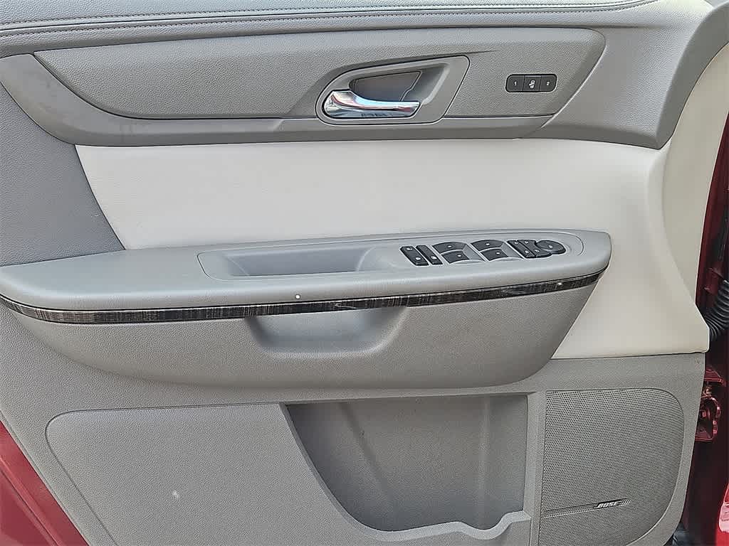 Thumbnail: 2015 GMC Acadia - 13