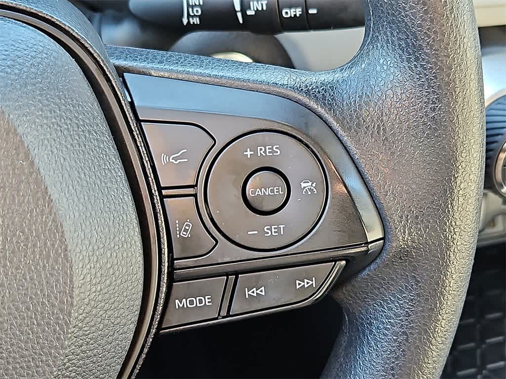 Thumbnail: 2023 Toyota RAV4 - 19