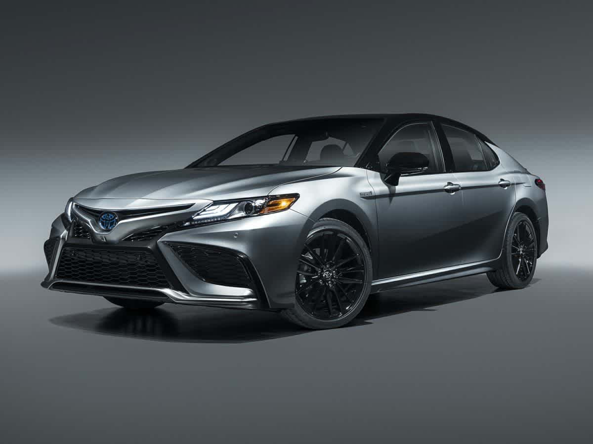 2022 Toyota Camry LE Hero Image