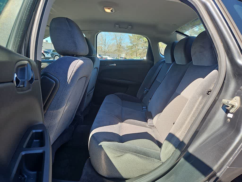 Thumbnail: 2011 Chevrolet Impala - 9