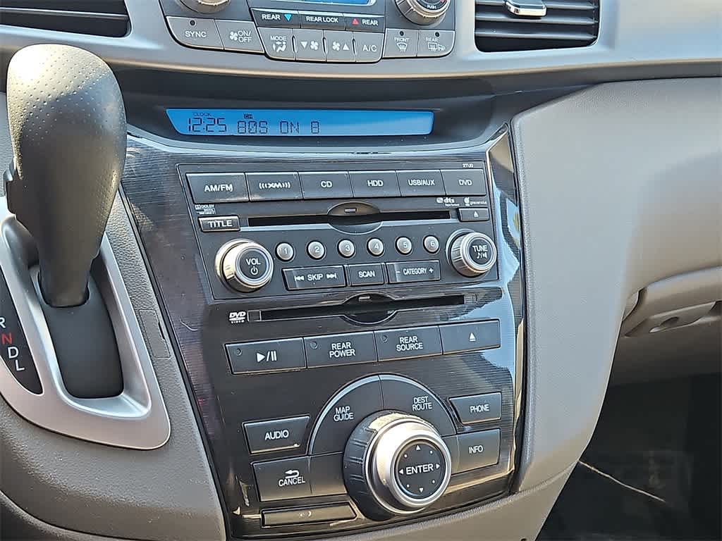 Thumbnail: 2012 Honda Odyssey - 10