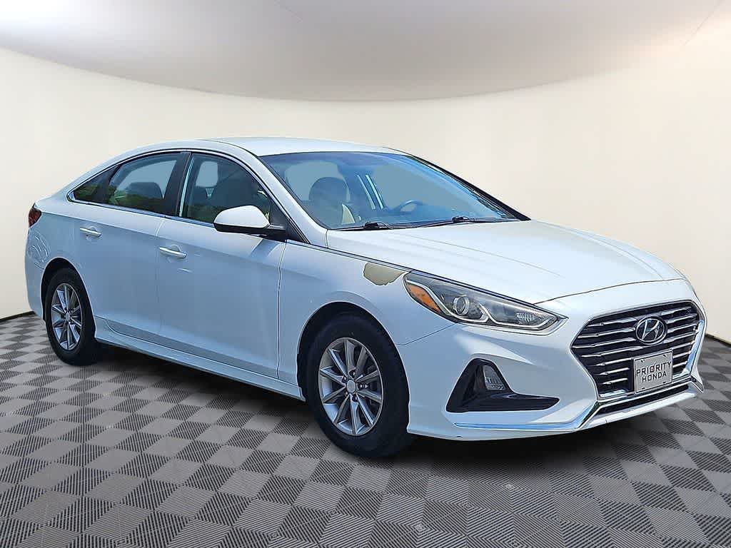 Thumbnail: 2018 Hyundai Sonata - 3