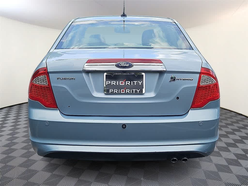 Thumbnail: 2010 Ford Fusion - 5