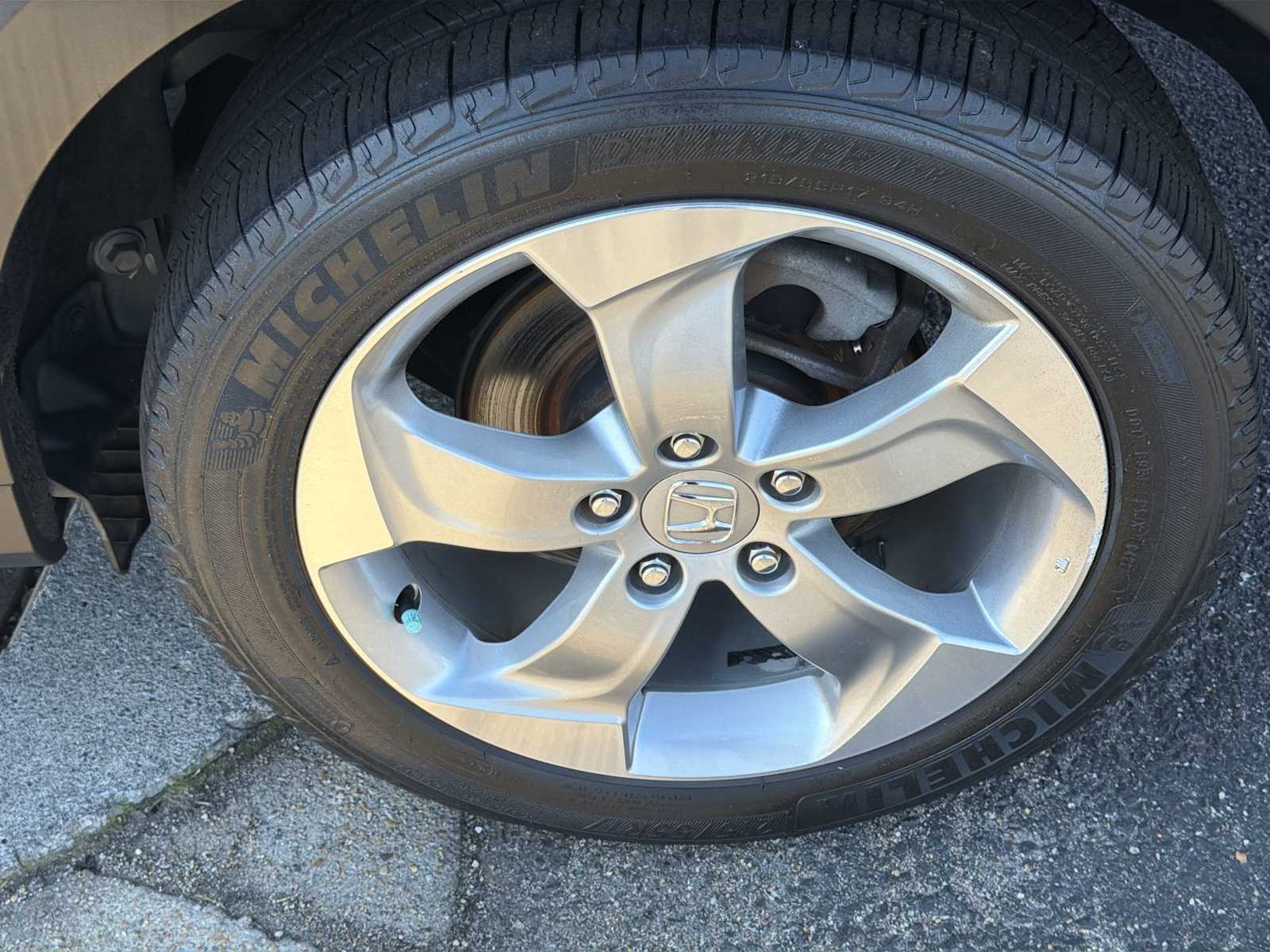 Thumbnail: 2016 Honda HR-V - 19