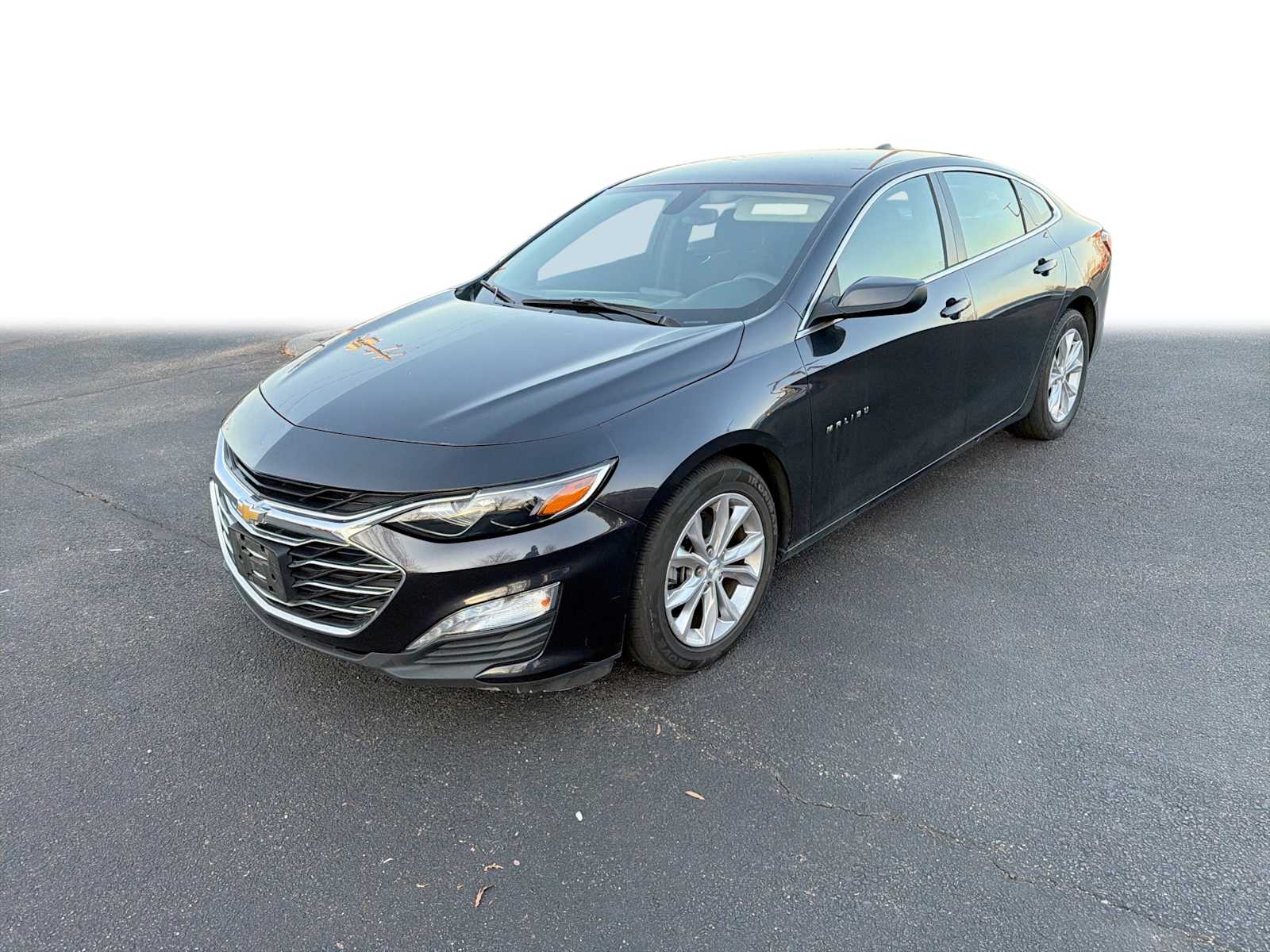 Thumbnail: 2022 Chevrolet Malibu - 1