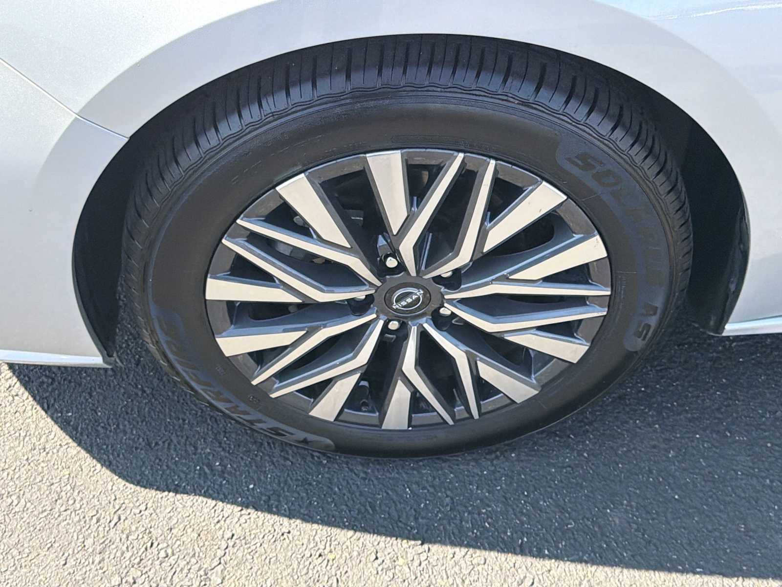 Thumbnail: 2024 Nissan Altima - 18