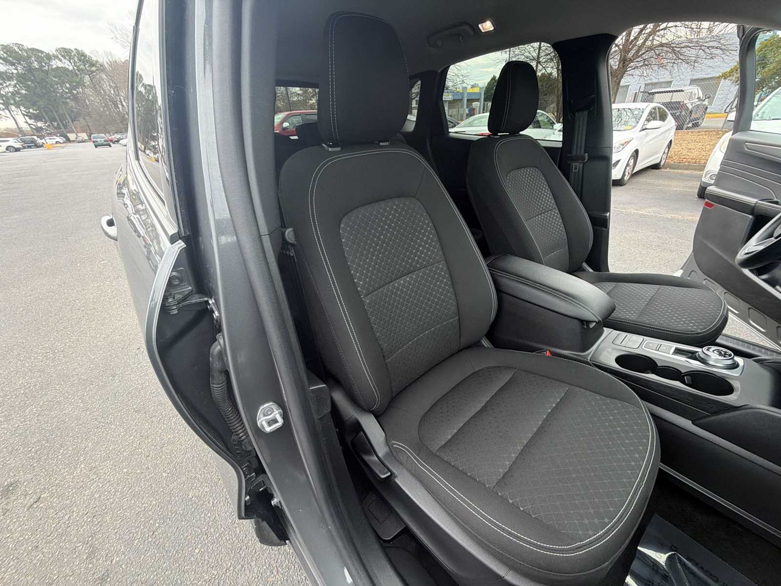 Thumbnail: 2025 Ford Escape - 25