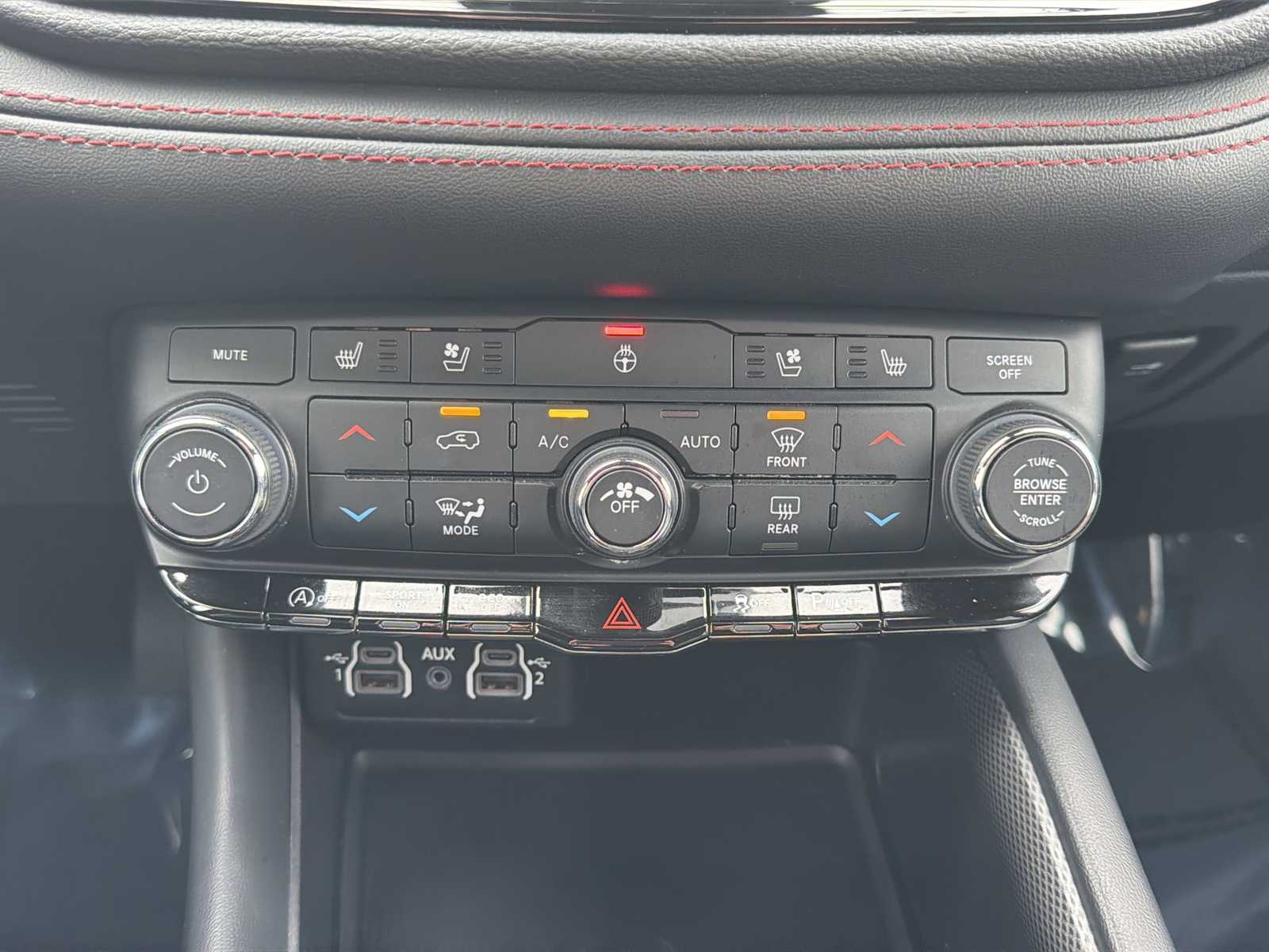 Thumbnail: 2024 Dodge Durango - 17