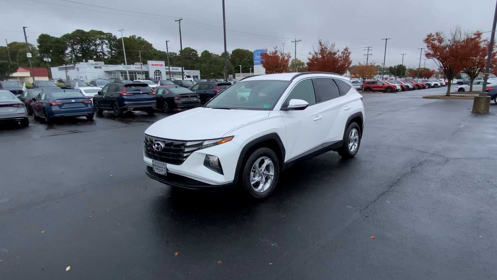 Thumbnail: 2022 Hyundai Tucson - 4