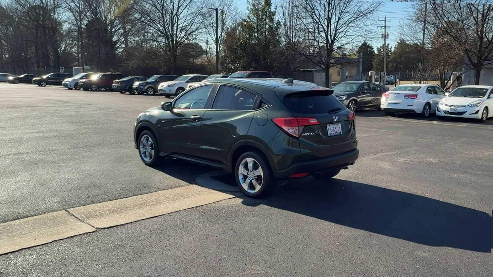 Thumbnail: 2016 Honda HR-V - 6