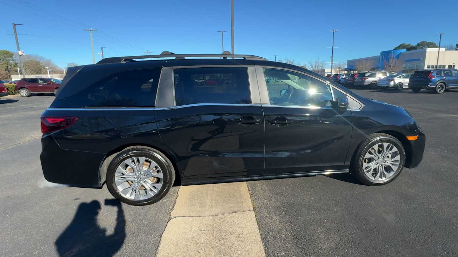 Thumbnail: 2025 Honda Odyssey - 9