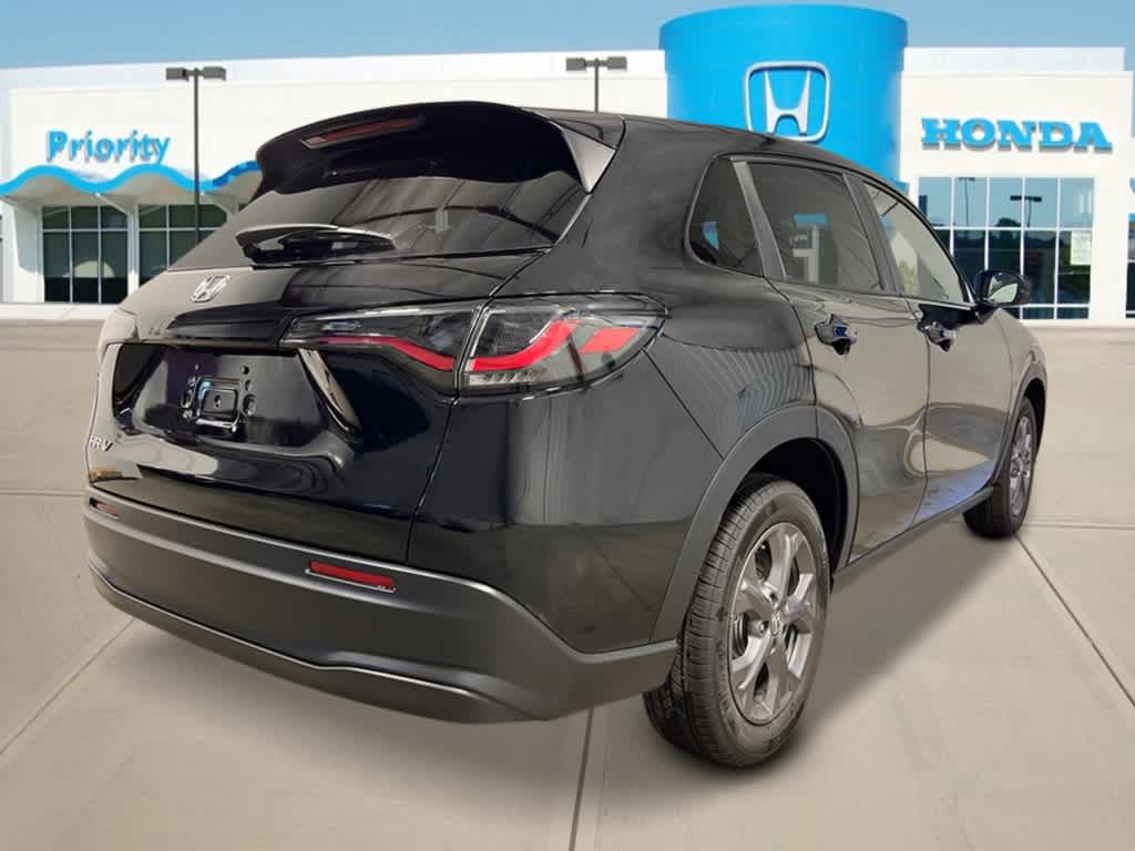 Thumbnail: 2026 Honda HR-V - 5