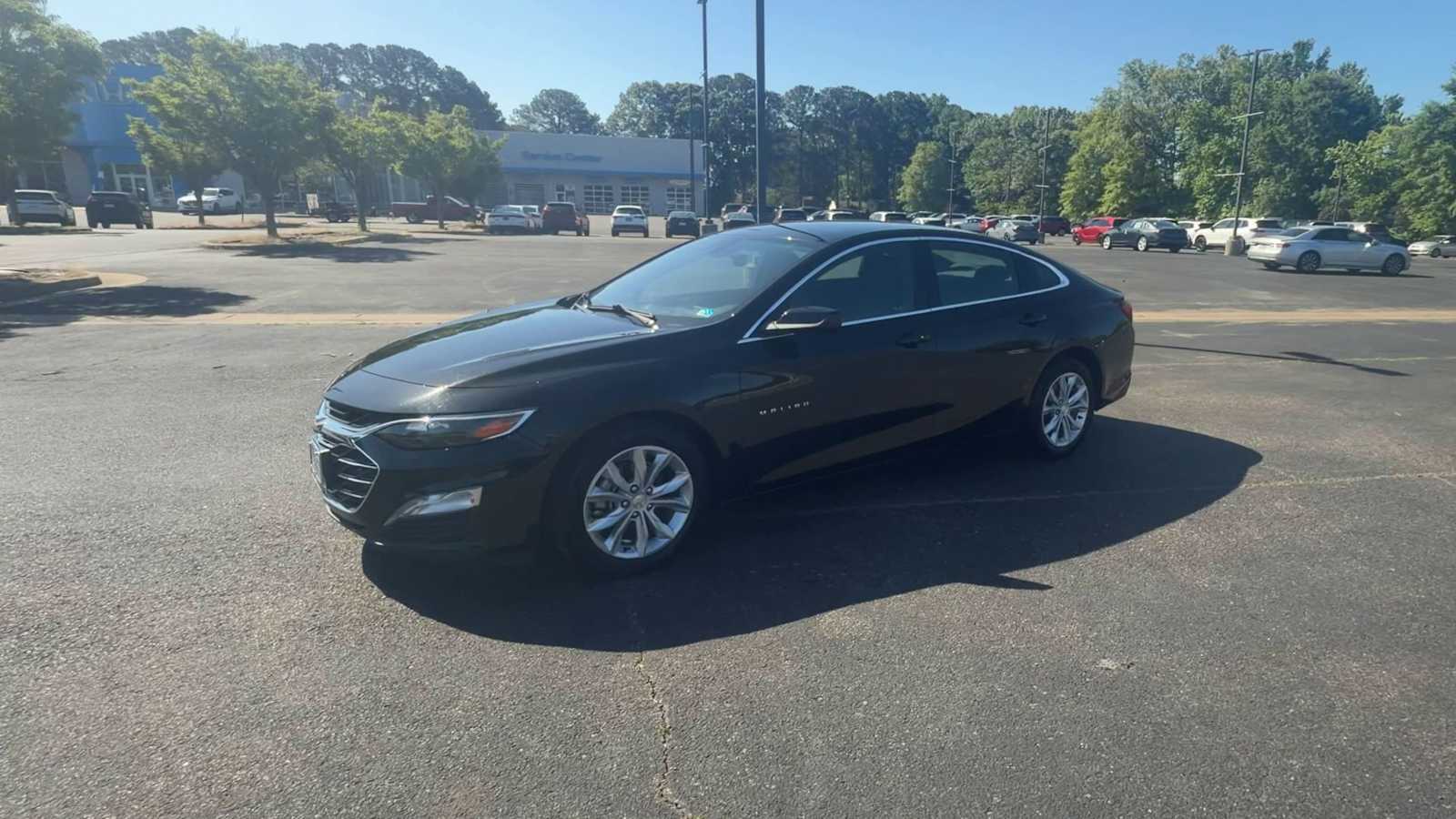 Thumbnail: 2024 Chevrolet Malibu - 4
