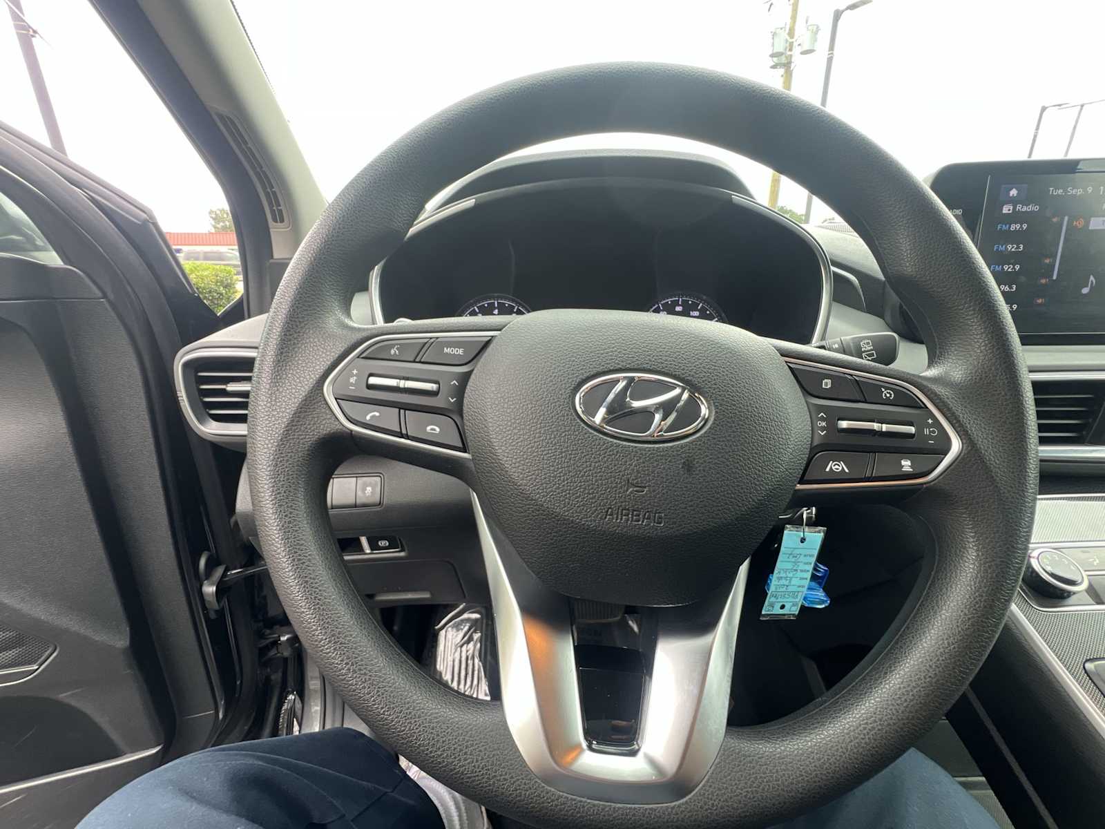 Thumbnail: 2023 Hyundai Santa Fe - 11