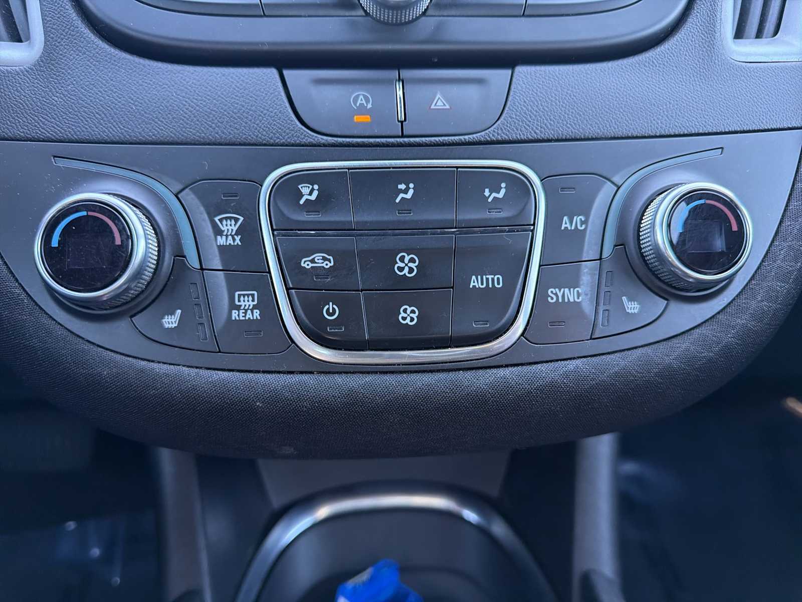 Thumbnail: 2024 Chevrolet Malibu - 16