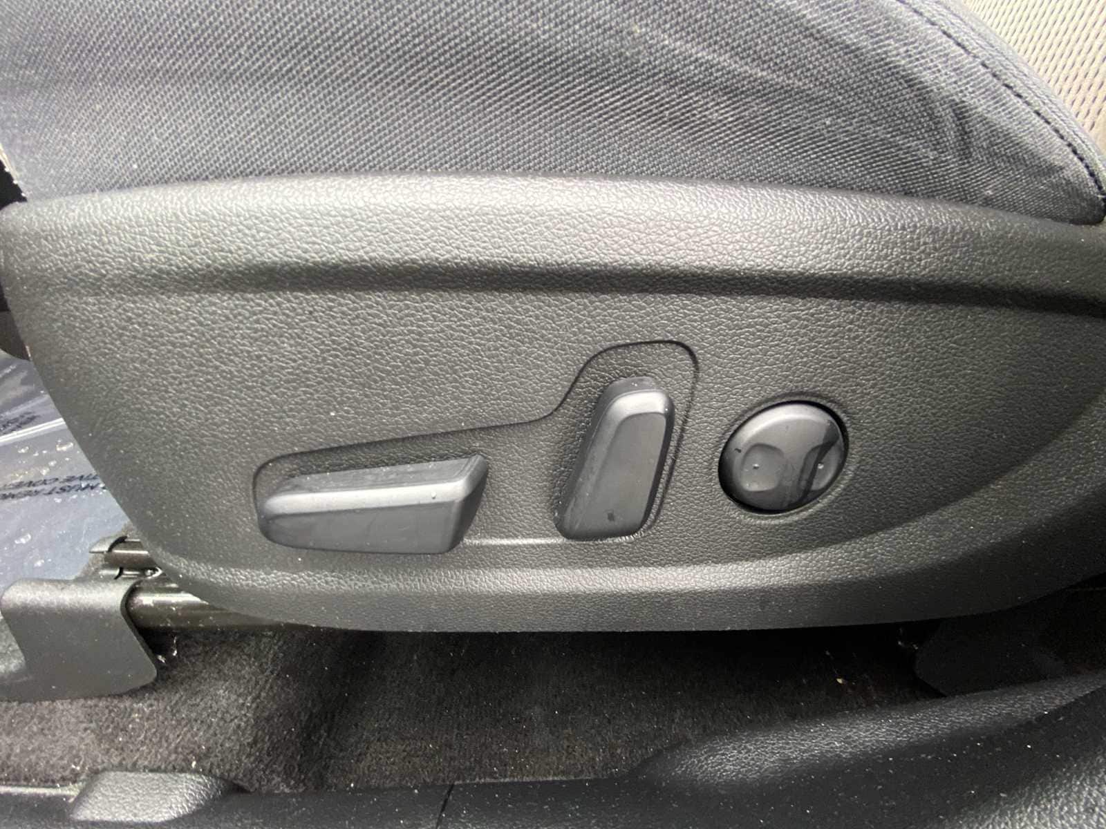 Thumbnail: 2022 Hyundai Santa Fe - 14