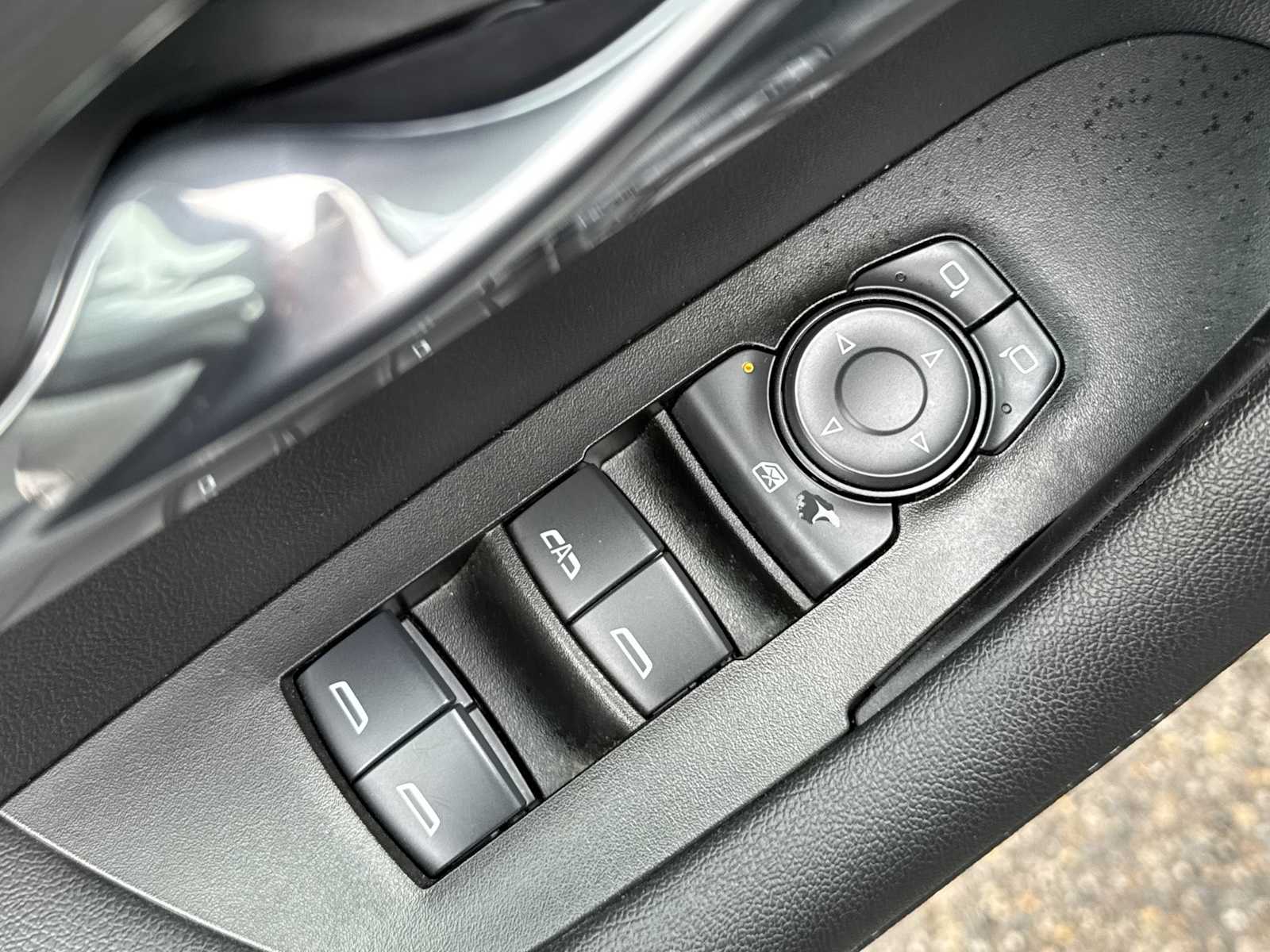 Thumbnail: 2025 Chevrolet Blazer - 15