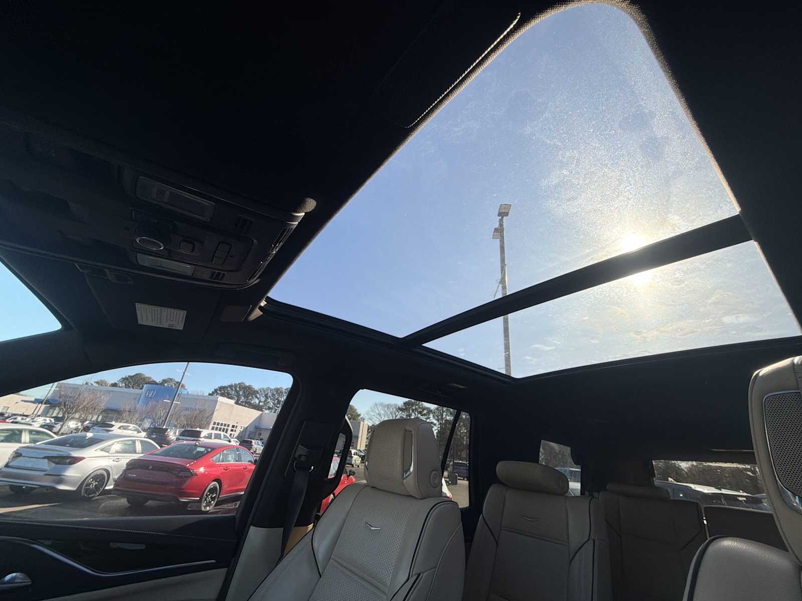 Thumbnail: 2024 Cadillac Escalade - 16