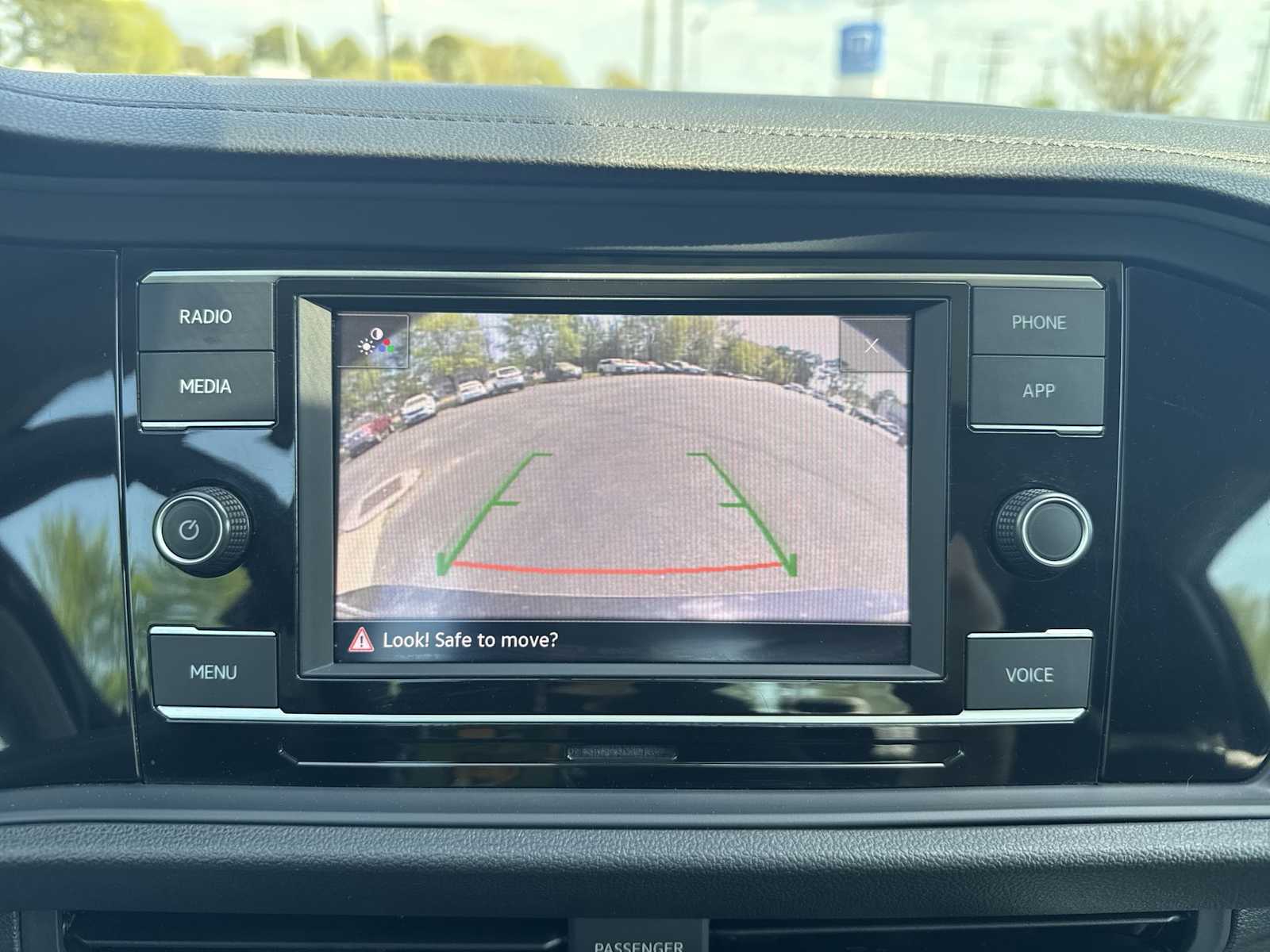 Thumbnail: 2024 Volkswagen Jetta - 23