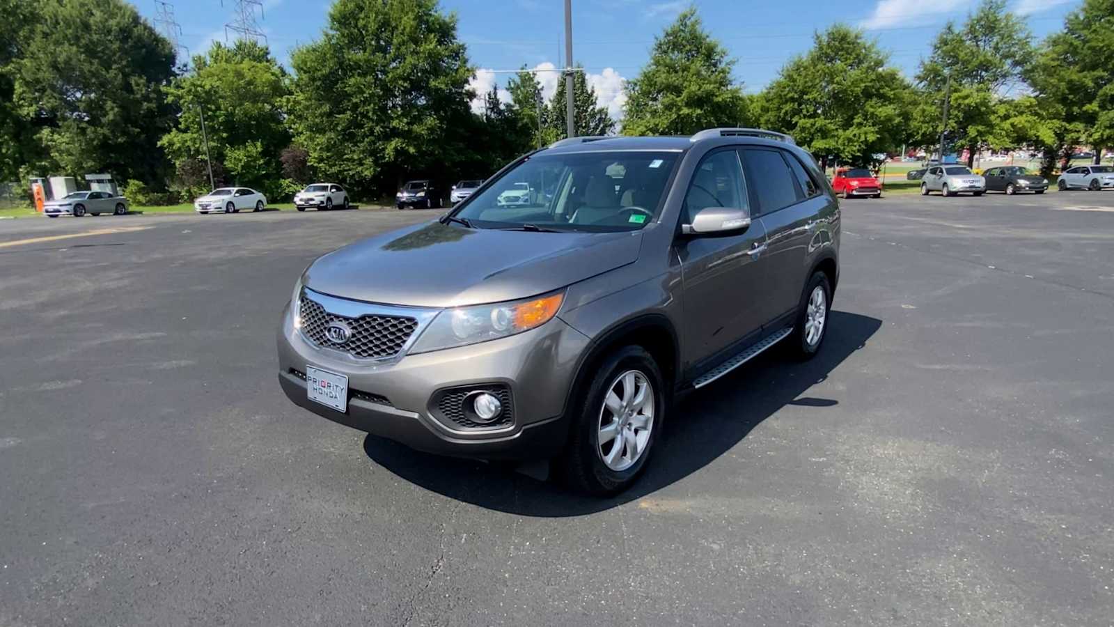 Thumbnail: 2013 Kia Sorento - 4