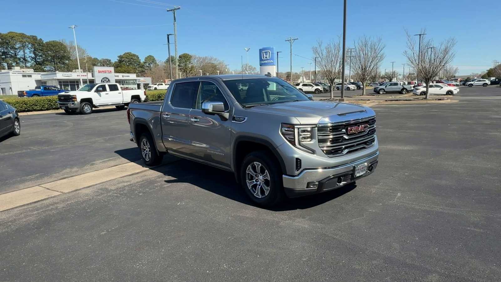 Thumbnail: 2025 GMC Sierra 1500 - 2