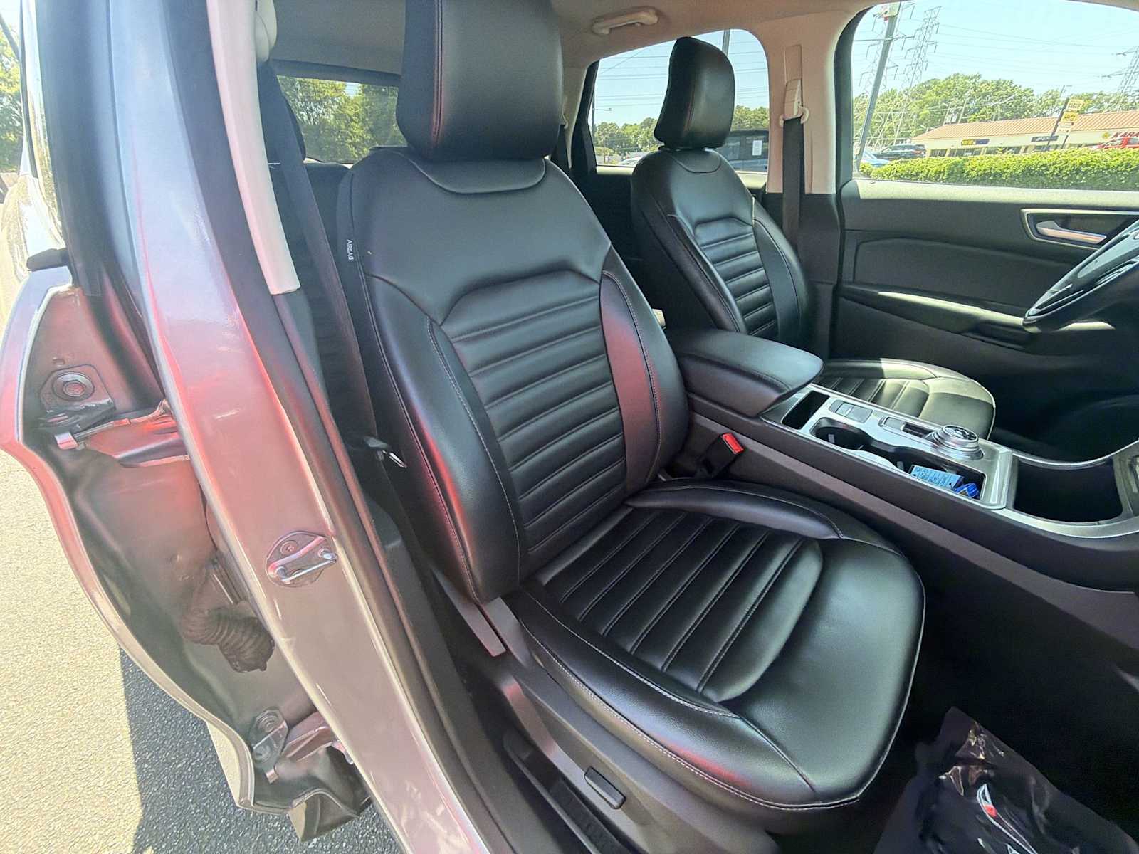 Thumbnail: 2024 Ford Edge - 25