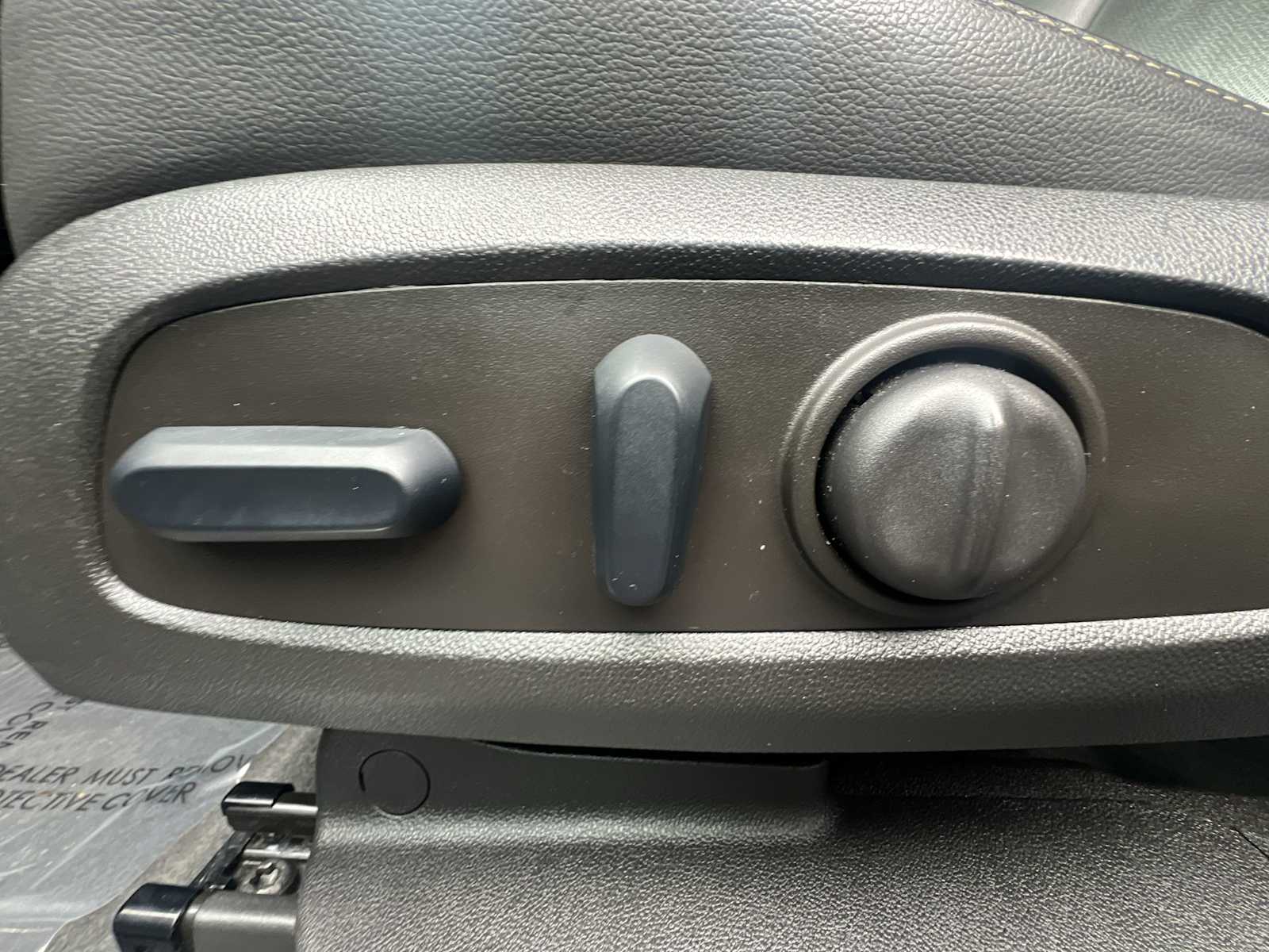 Thumbnail: 2023 GMC Acadia - 14