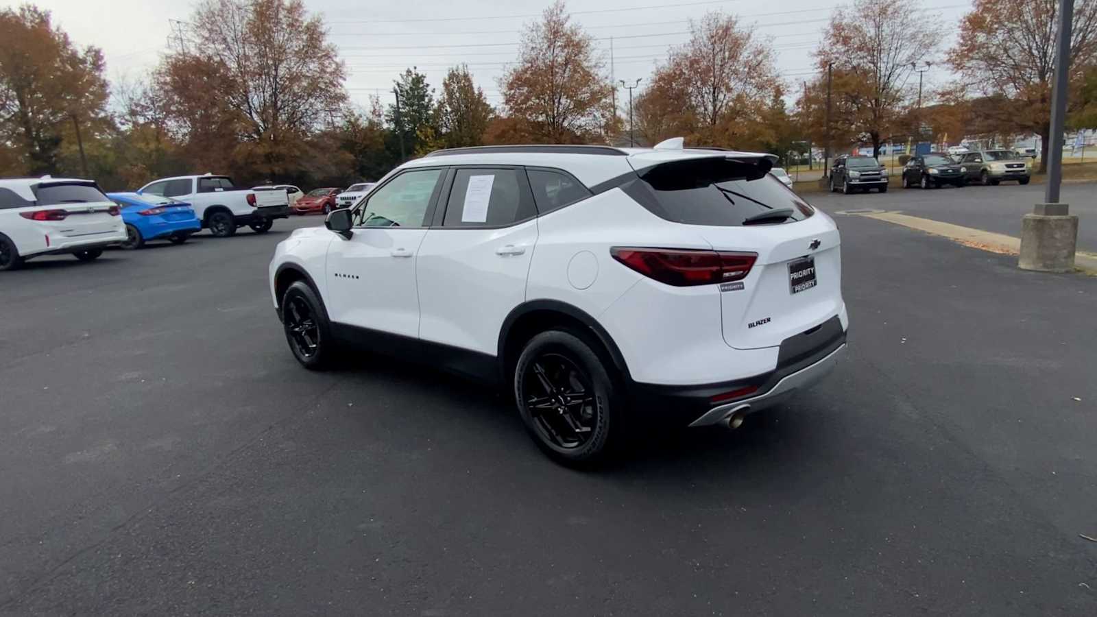 Thumbnail: 2023 Chevrolet Blazer - 6