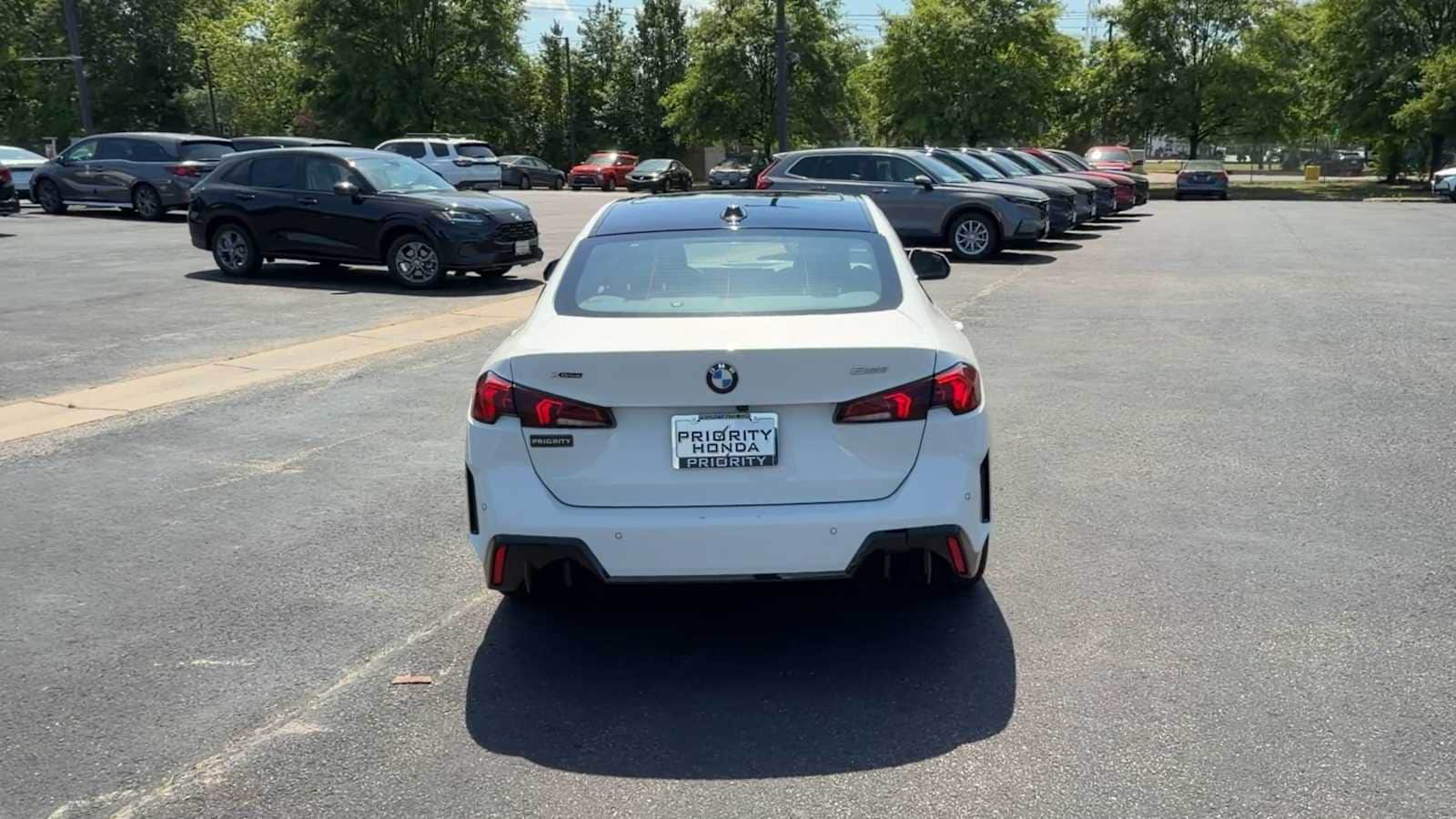 Thumbnail: 2025 BMW 2 Series - 7