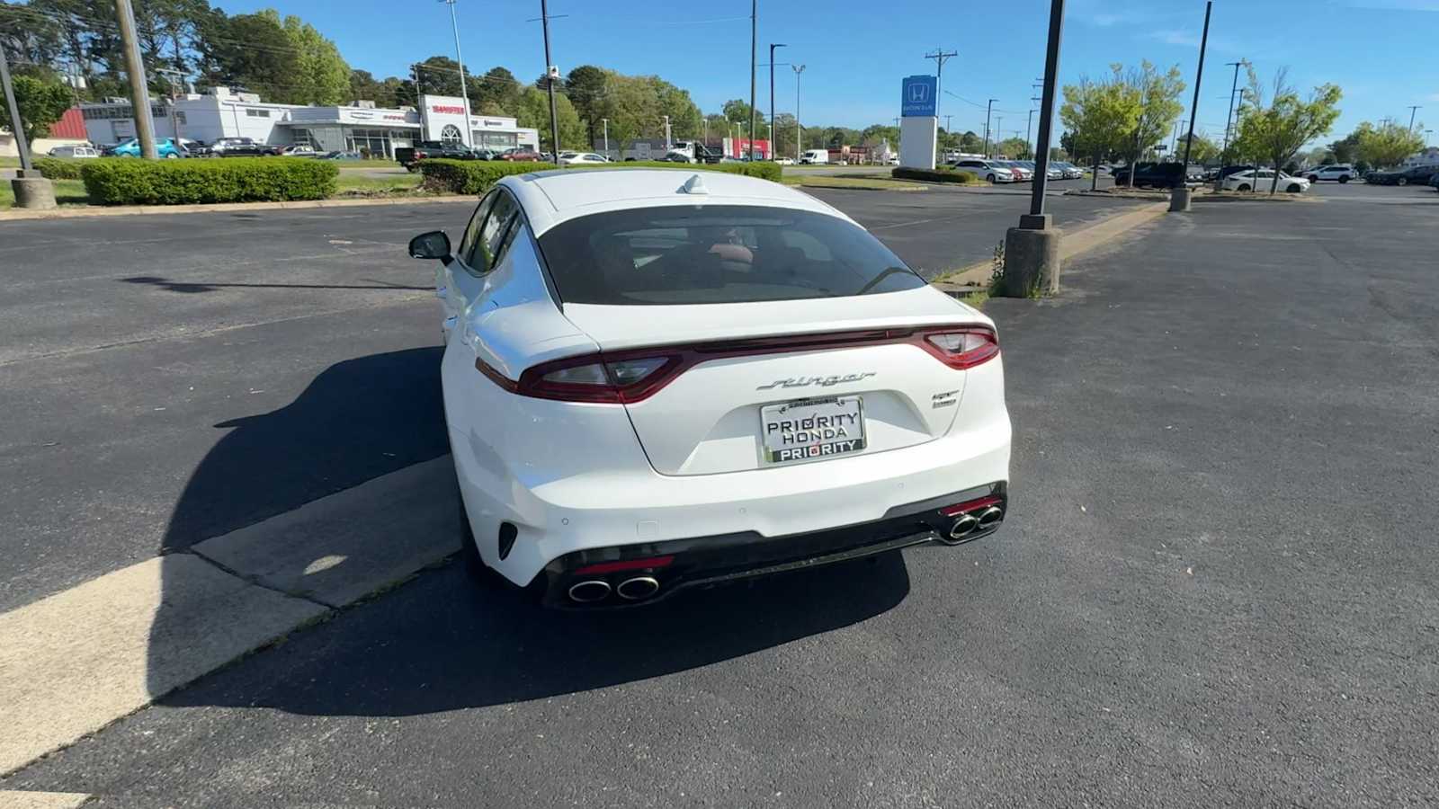 Thumbnail: 2020 Kia Stinger - 7