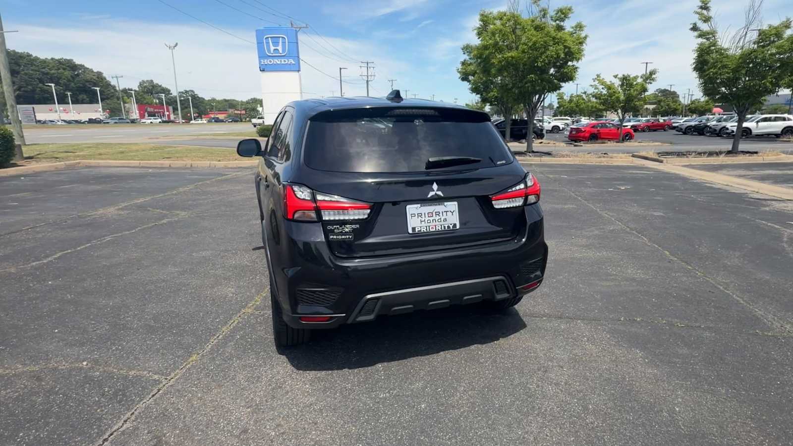 Thumbnail: 2024 Mitsubishi Outlander Sport - 7