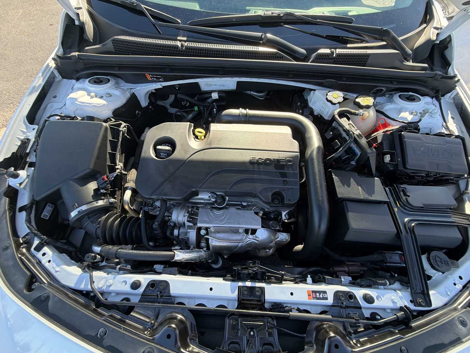 Thumbnail: 2024 Chevrolet Malibu - 17