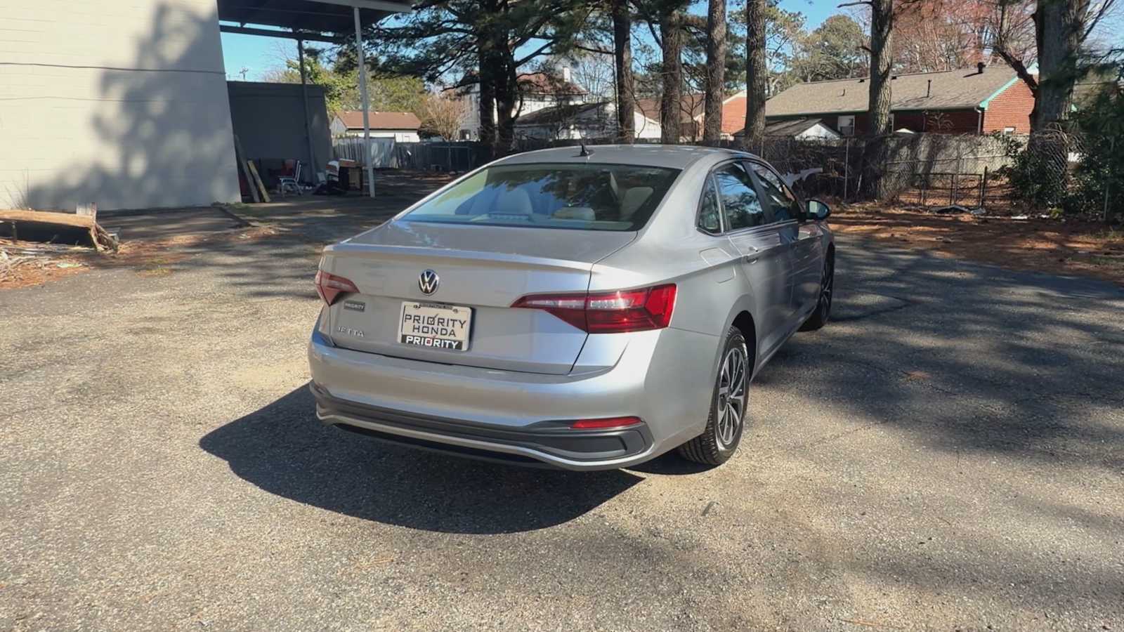 Thumbnail: 2024 Volkswagen Jetta - 14