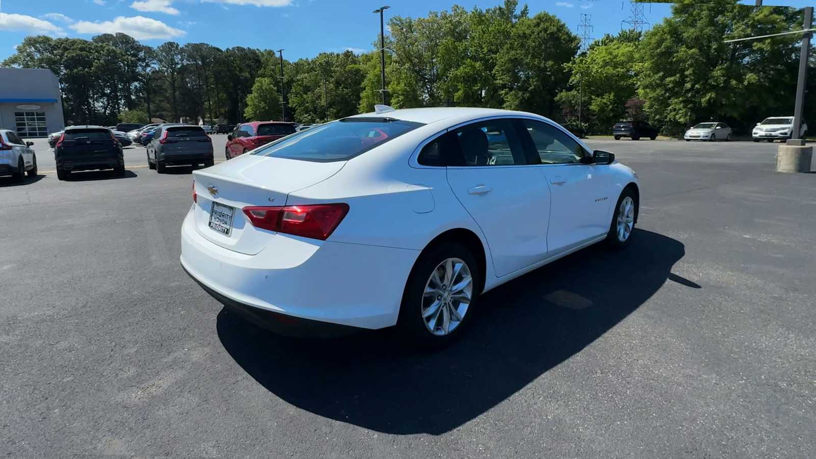 Thumbnail: 2024 Chevrolet Malibu - 8
