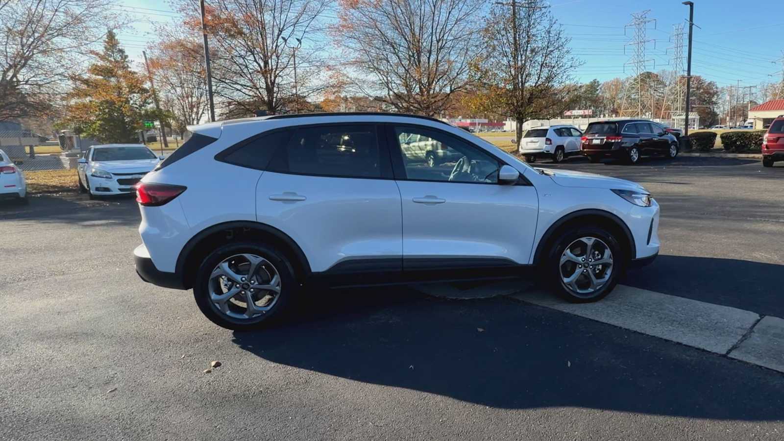 Thumbnail: 2025 Ford Escape - 9